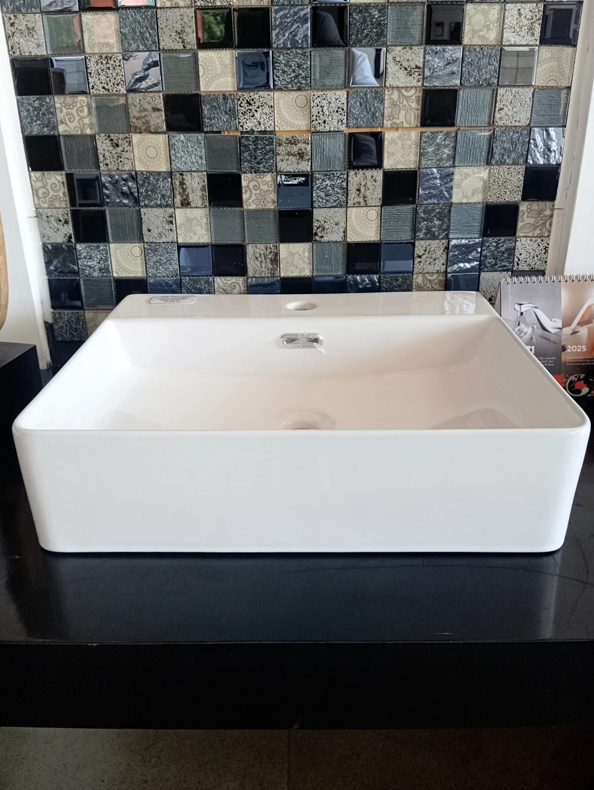 OVALIN DE CERAMICA BLANCO 50X42 (BT2227) GRYBIM