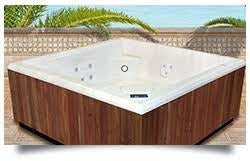 SPA FELIZ cuadrado 240x240x84 (7010) FORMACRYL